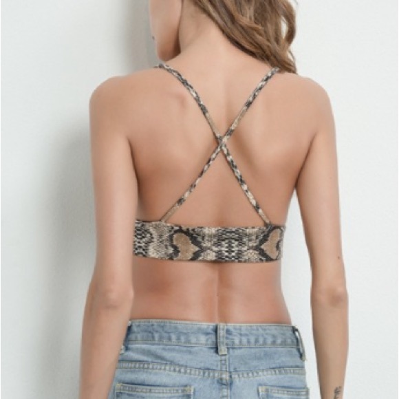 NWT Snakeskin crop top new Medium and large - Picture 2 of 7